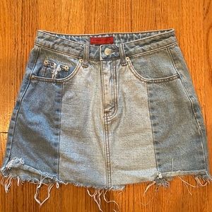 Denim skirt